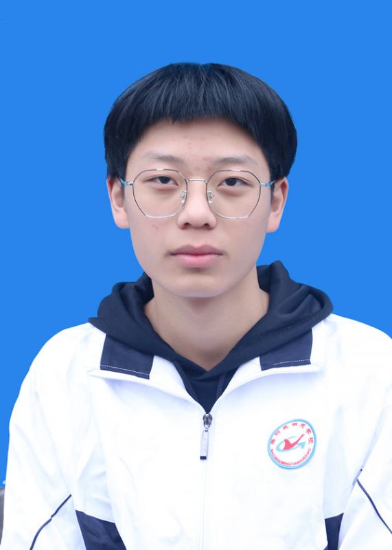 九年级三好学生 - 张奥运